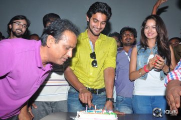 Pyaar Mein Padipoyane Movie Success Tour